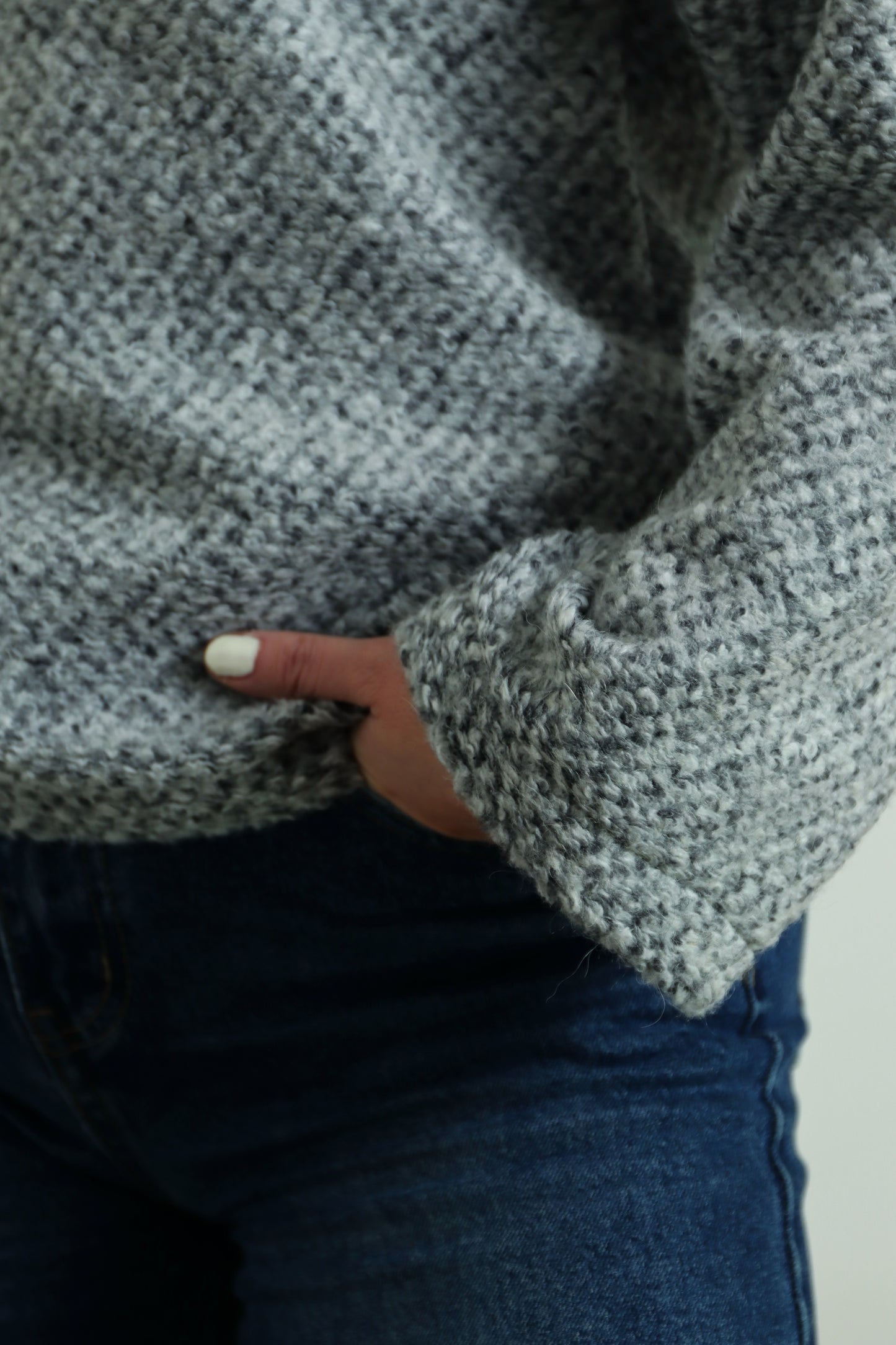 Maglione 100% lana - var grigio chiaro - PREORDINE